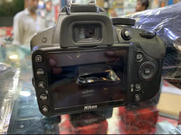 dlsr-camera-nikon-d3200-new-with-kit-lens-18-55-big-2